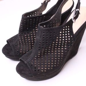 chinese laundry peep toe wedges